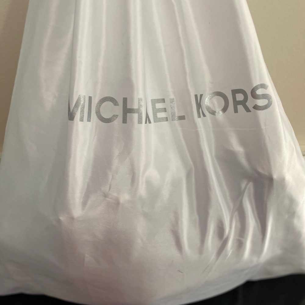 Michael Kors leather shoulder bag - Picture 10 of 10